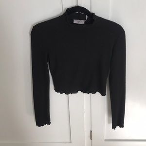 Urban Outfitters Long Sleeve Crop Top